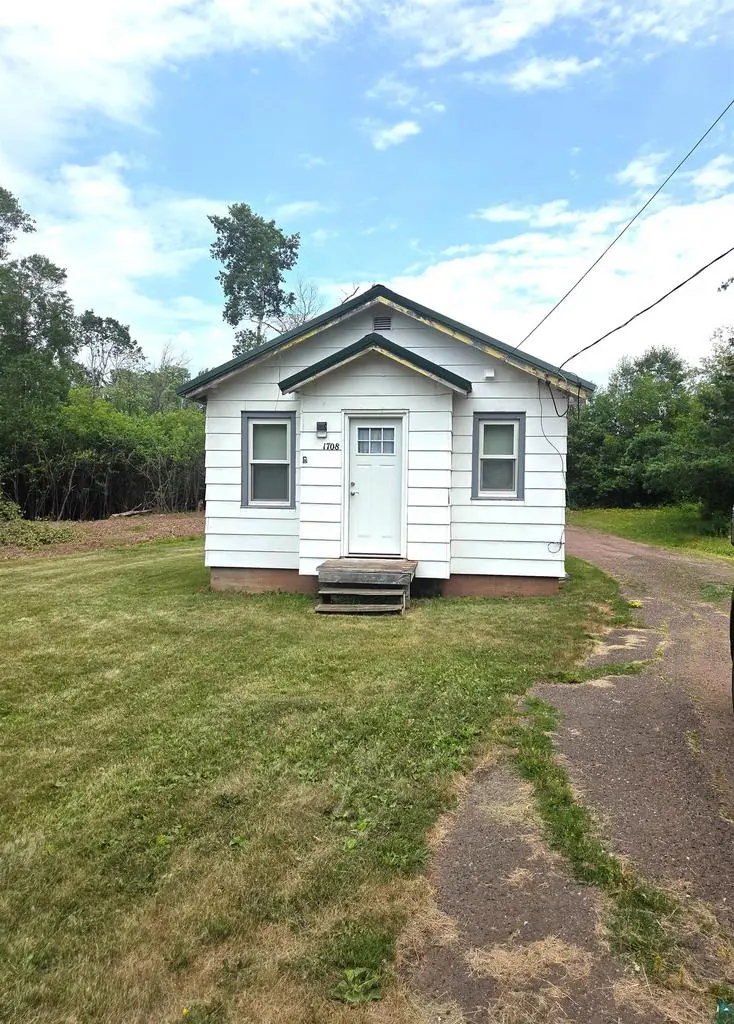 1708 Ellis Ave, Ashland, WI 54806 - #1