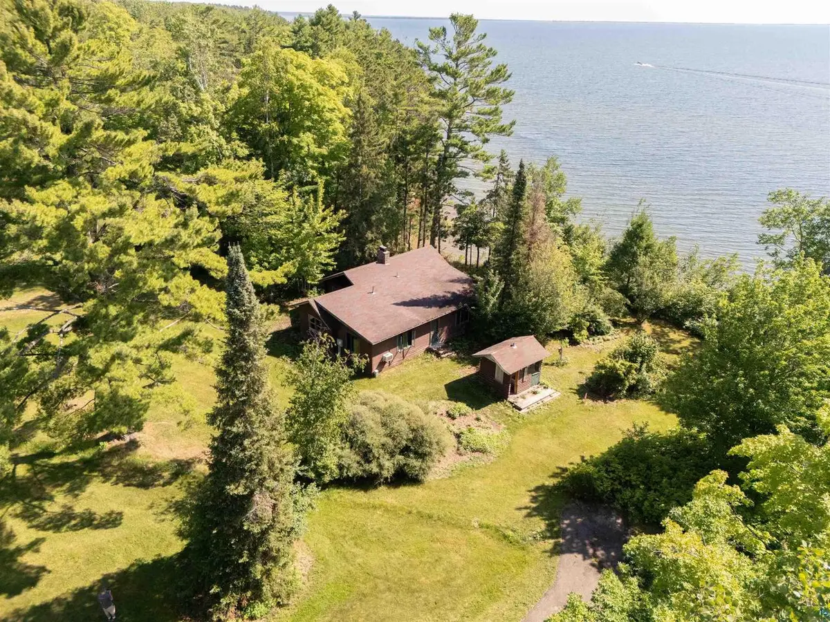 920 Superior Ave, Washburn, WI 54891 - #1