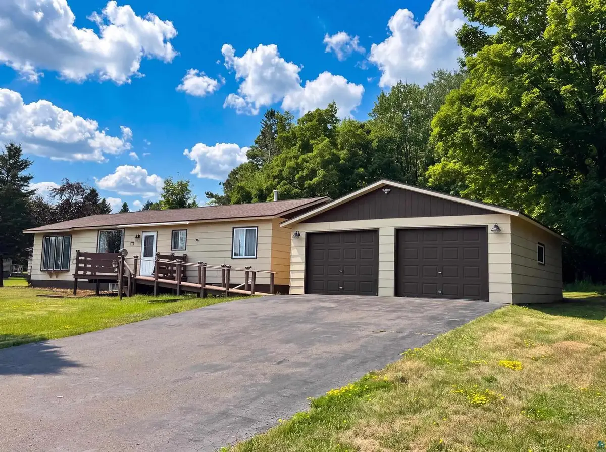 407 E 6th St, Washburn, WI 54891 - #1