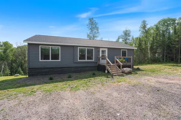 4215 E Neuman Rd, Superior, WI 54880
