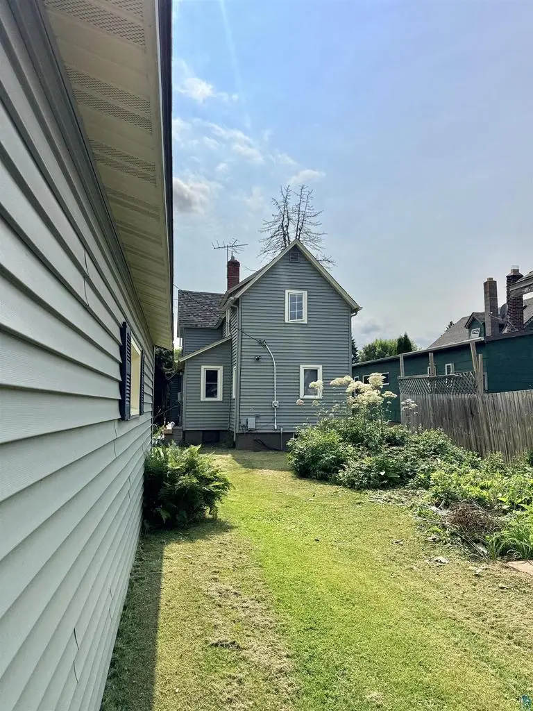 2905 E 5th St, Superior, WI 54880 - #3