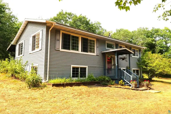 1501 N 5th Ave W, Washburn, WI 54891