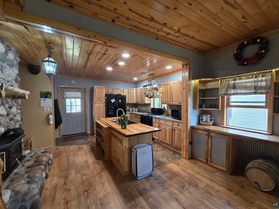 409 13th Ave, Ashland, WI 54806 - #3