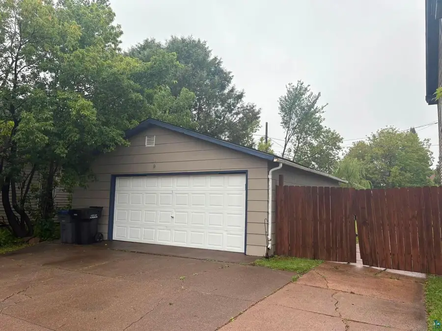 1905 Baxter Ave, Superior, WI 54880 - #3