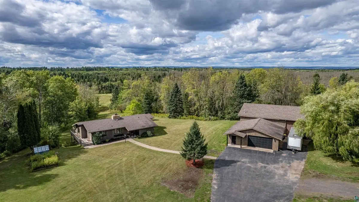 4153 E Lindberg Rd, Superior, WI 54880 - #1