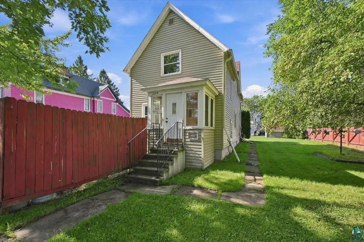 2214 E 6th St, Superior, WI 54880 - #1