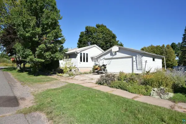 320 N 4th Ave W, Washburn, WI 54891