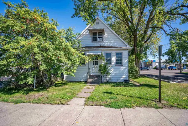 1418 Banks Ave, Superior, WI 54880