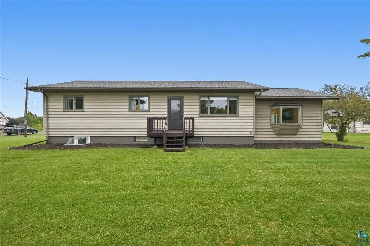 2203 E 14th St, Superior, WI 54880 - #1