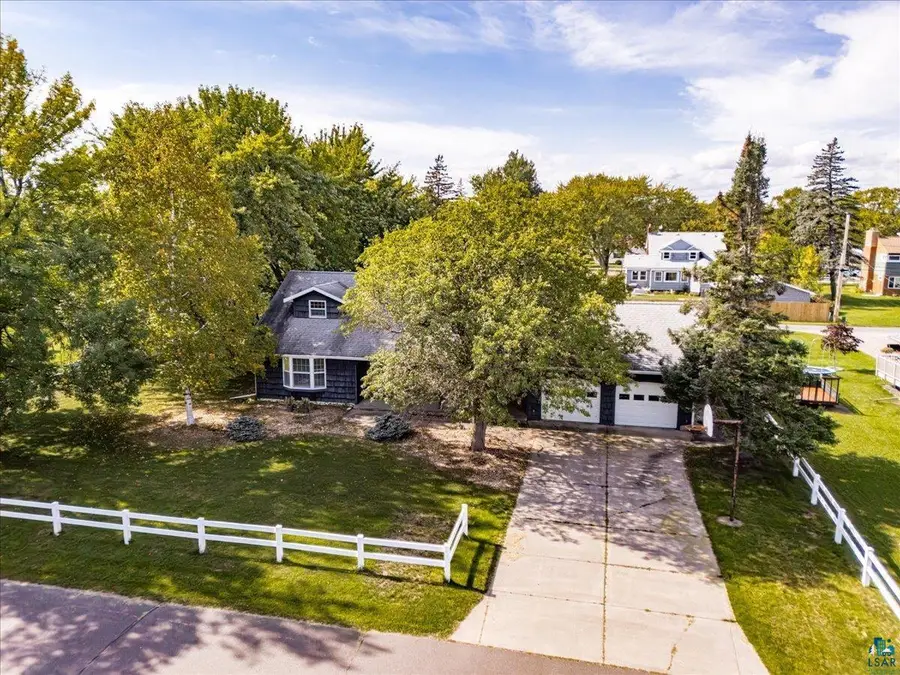 2611 Cumming Ave, Superior, WI 54880 - #2