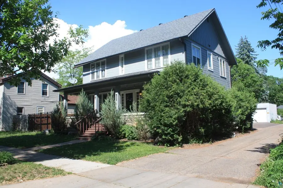 415 3rd Ave, Eau Claire, WI 54703 - #2