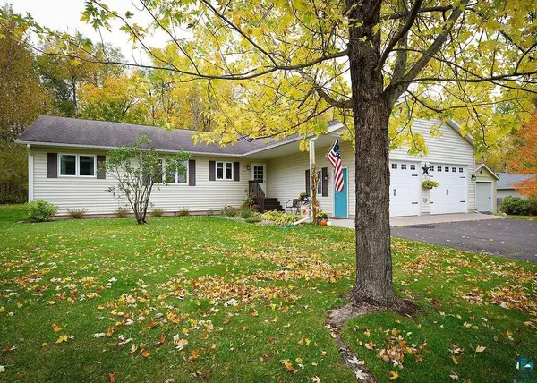 2110 E Carnegie St, Superior, WI 54880