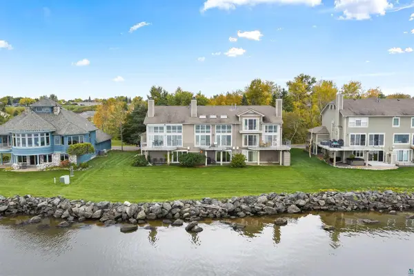 509 Marina Dr, Superior, WI 54880