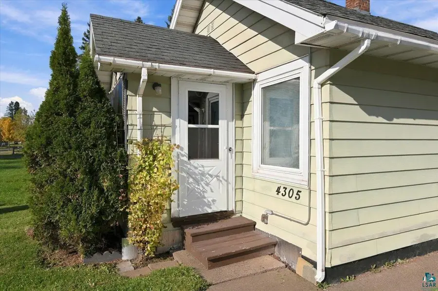 4305 E 1st St, Superior, WI 54880 - #2