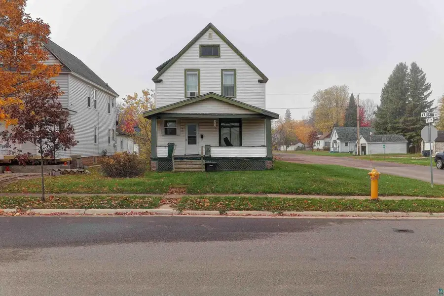 801 Vaughn Ave, Ashland, WI 54806 - #2