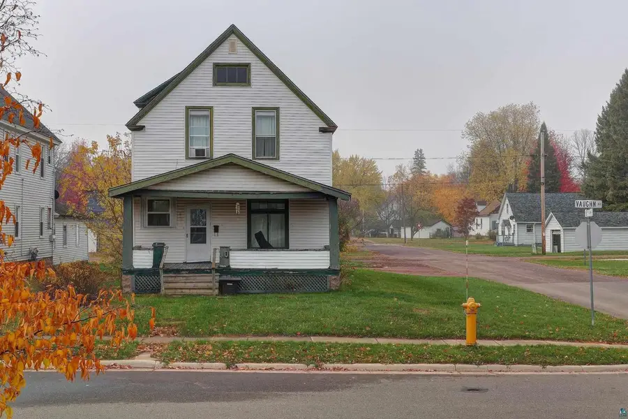 801 Vaughn Ave, Ashland, WI 54806 - #3