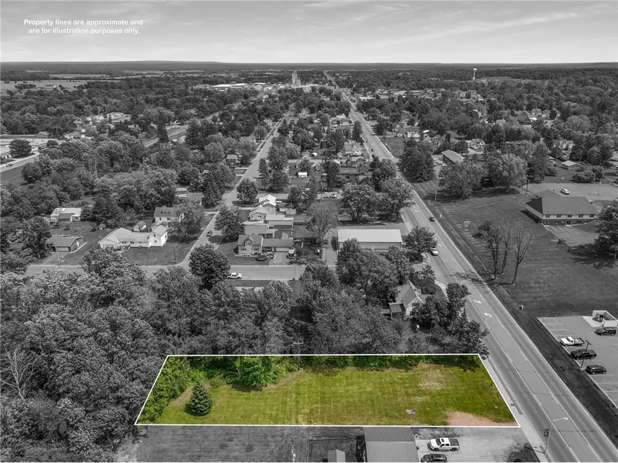 429 W Division Avenue, Barron, WI 54812 - Image #3