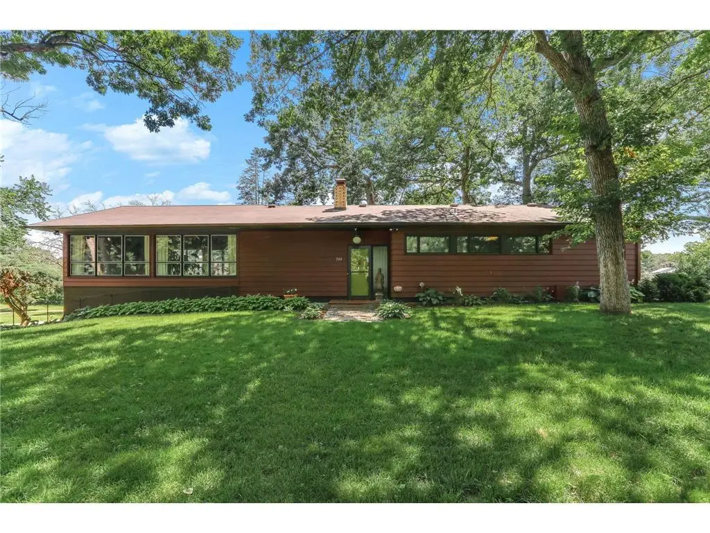 789 Viking Drive, Saint Paul, MN 55117 - #1