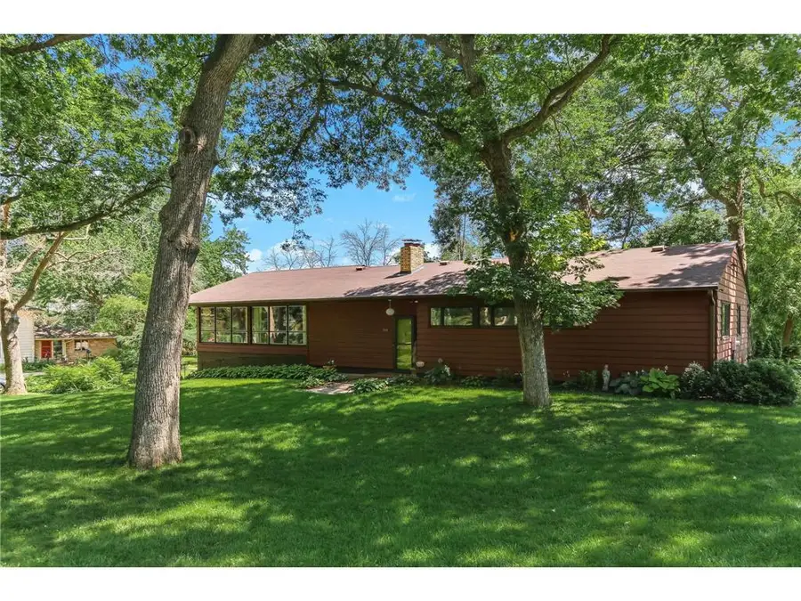 789 Viking Drive, Saint Paul, MN 55117 - #3