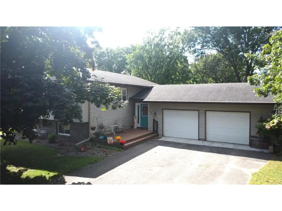 2870 Wayland Court, Eau Claire, WI 54703 - Image #3