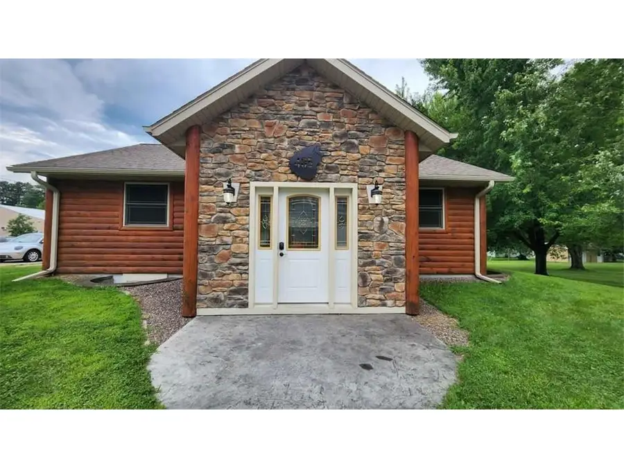 405 Diamond Street, Ridgeland, WI 54763 - Image #2