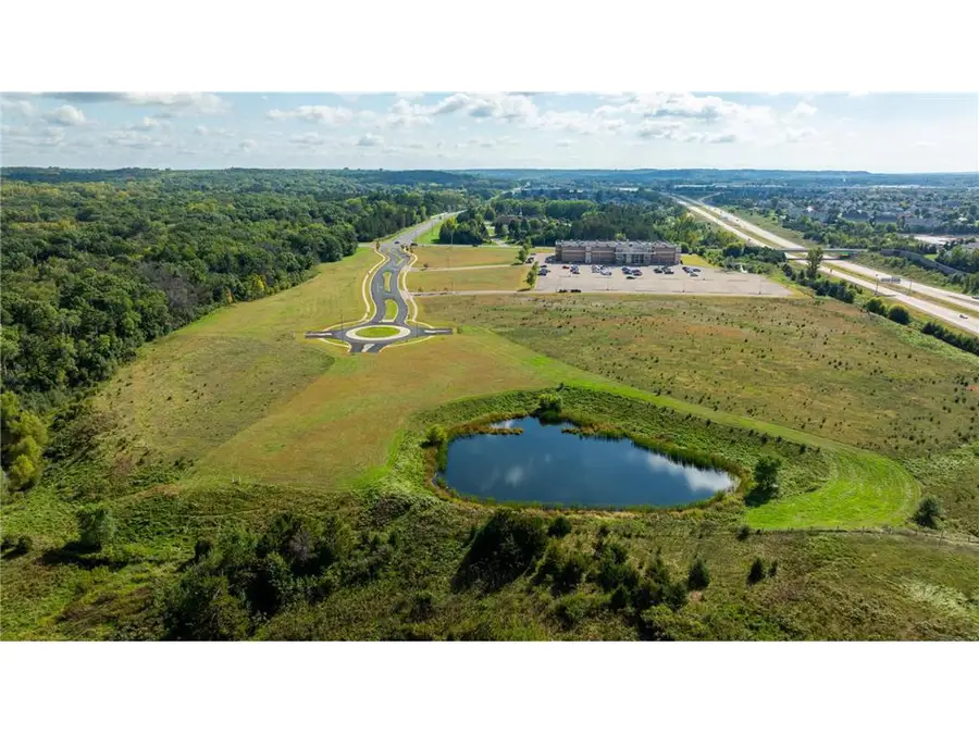 685 Darnold Drive, Hudson, WI 54016 - Image #3