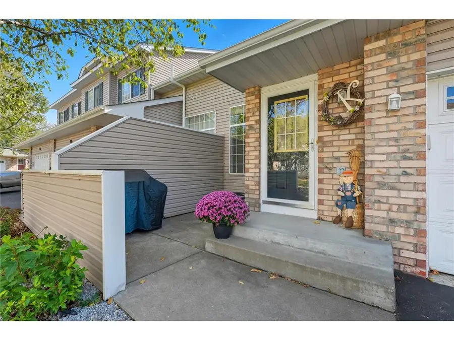 834 Summer Pines Circle, Hudson, WI 54016 - Image #3