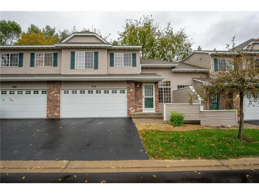834 Evergreen Circle, Hudson, WI 54016 - Image #2