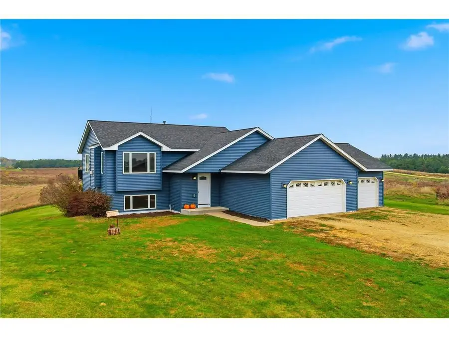 980 65th Avenue, Roberts, WI 54023 - #3
