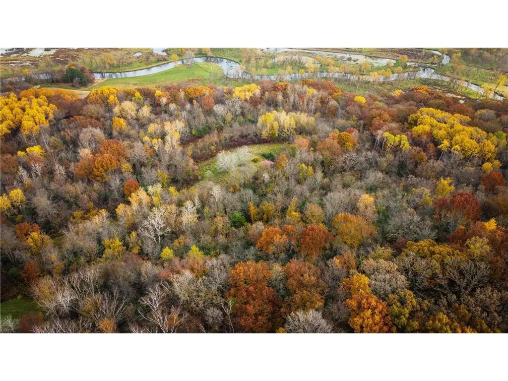 S3399 County Road P, Fountain City, WI 54629 - Image #1