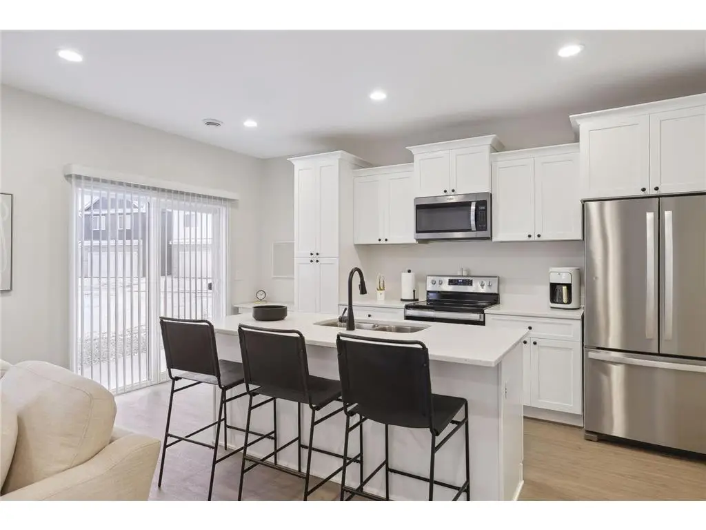 634 Franklin Street, Roberts, WI 54023 - Image #1