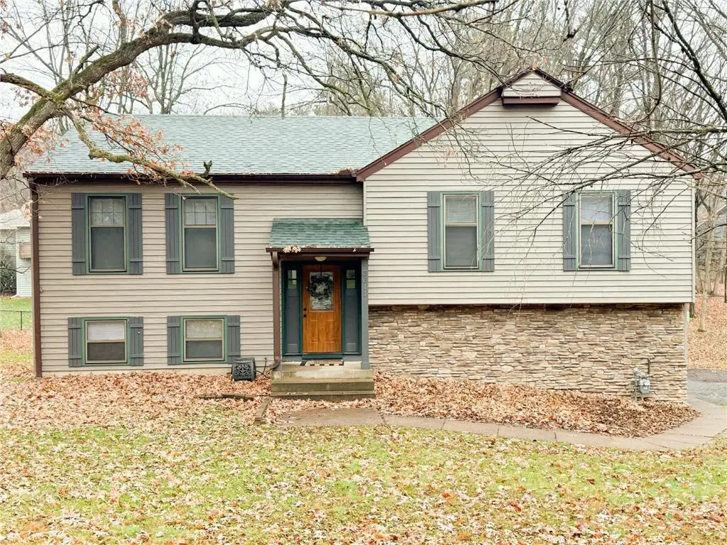 3611 Golf Road, Eau Claire, WI 54701 - Image #1