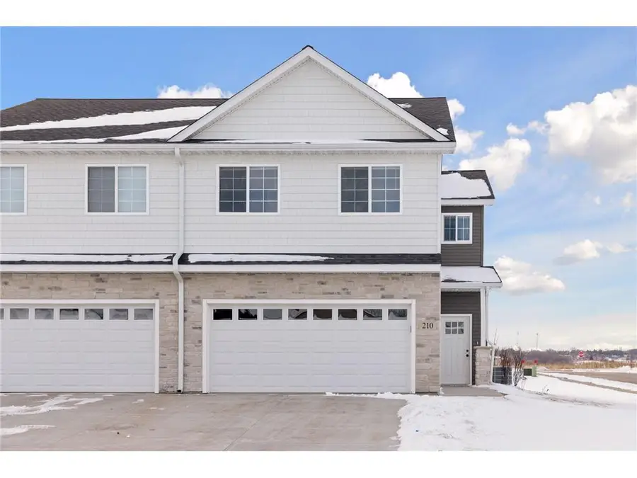 628 Franklin Street, Roberts, WI 54023 - Image #2