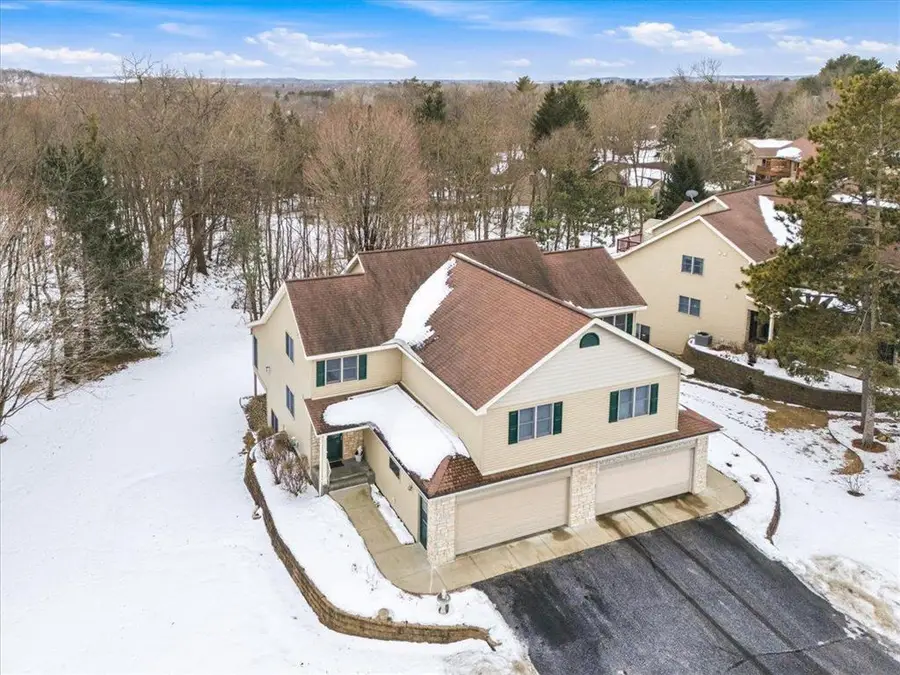 1482 Riverside Drive #1482, River Falls, WI 54022 - Image #2