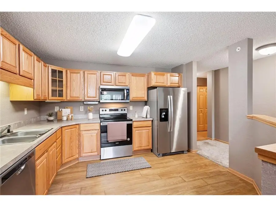 935 Ferndale Street #302, Saint Paul, MN 55119 - #3