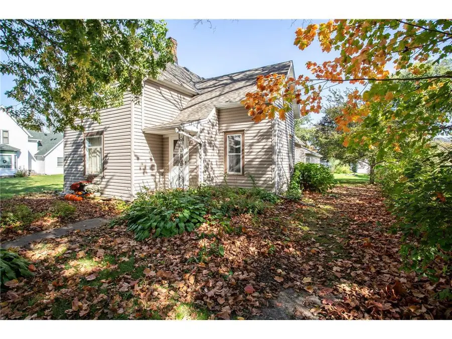 110 Pearl Street, River Falls, WI 54022 - #2