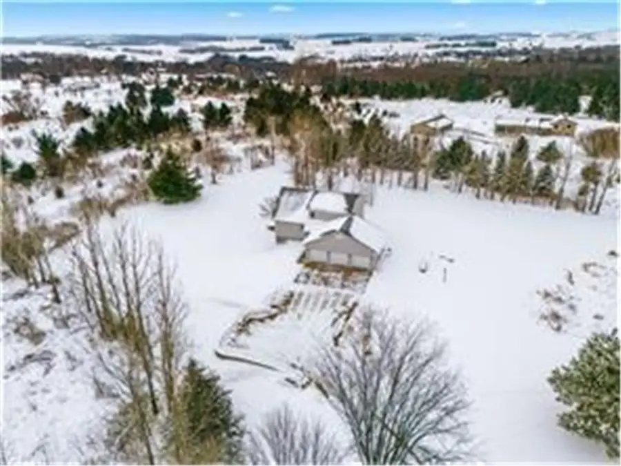 988 County Road T, Hammond, WI 54015 - #2