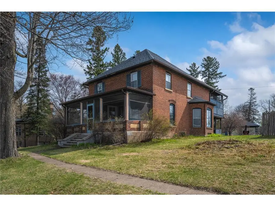 420 Wisconsin Avenue, Amery, WI 54001 - #2