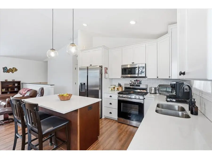 1107 Rich River Way, New Richmond, WI 54017 - #3