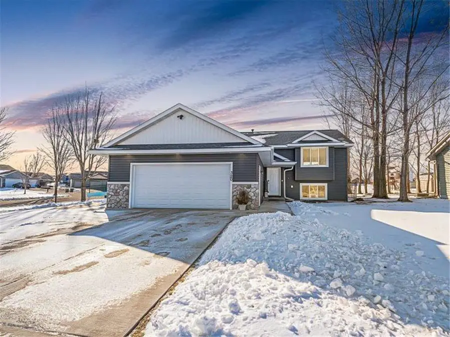 320 Bluebill Street, Baldwin, WI 54002 - #2