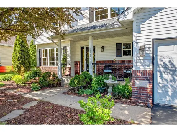 9020 Parkside Drive, Saint Paul, MN 55125