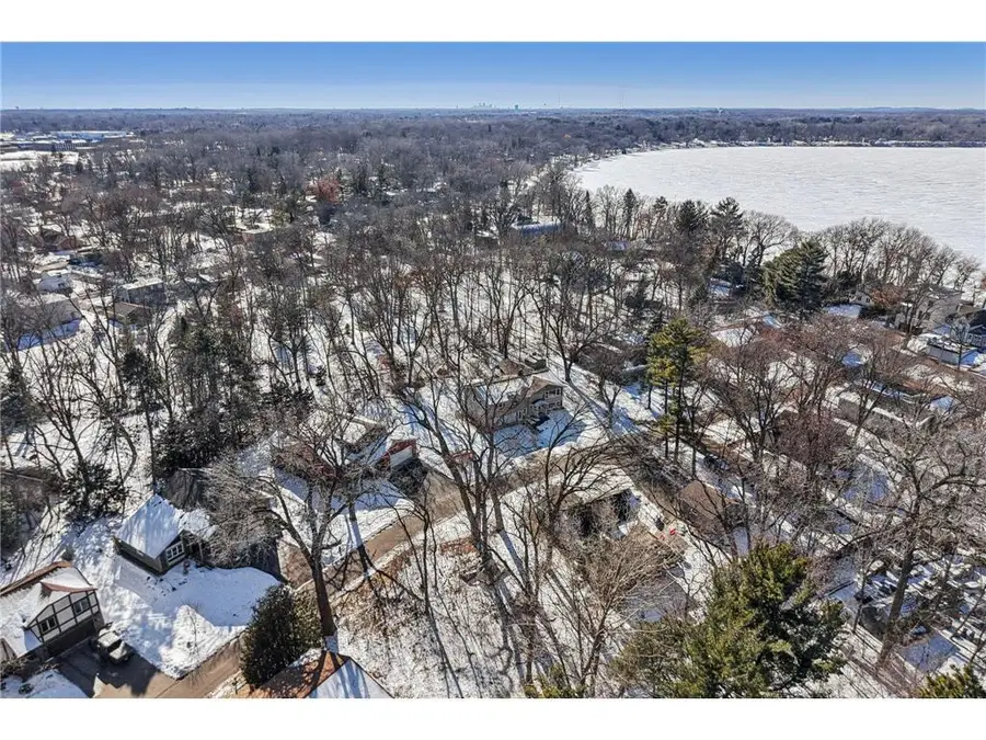 5301 Oakwood Drive, Saint Paul, MN 55110 - #2