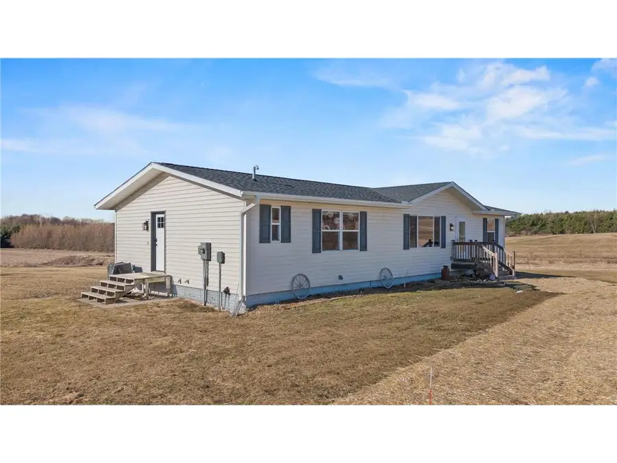 W2521 890th Avenue, Spring Valley, WI 54767 - #2