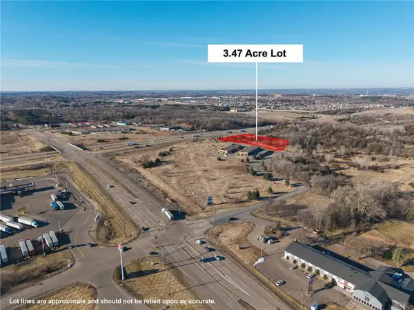 701 Rodeo Drive, Hudson, WI 54016