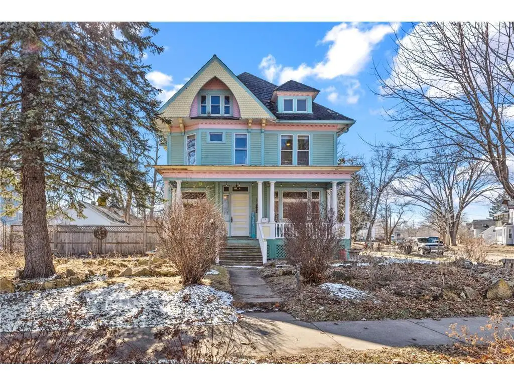 930 3rd Avenue, Eau Claire, WI 54703 - #1