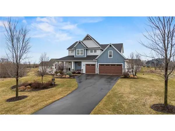 710 Crest Curve, Hudson, WI 54016