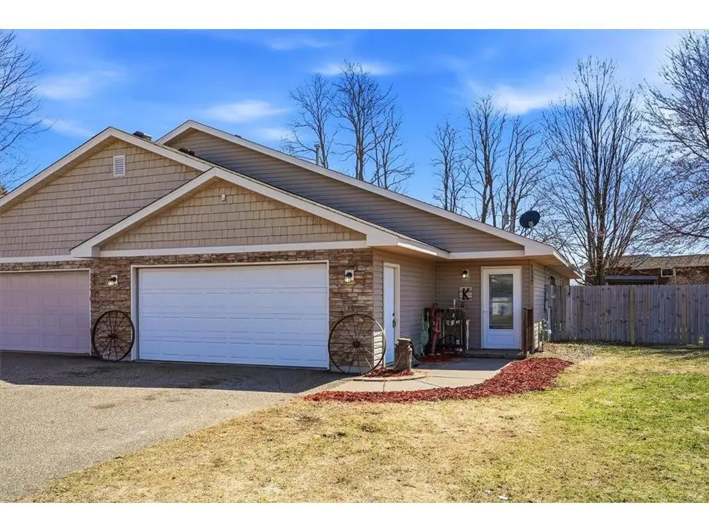 1137 Hidden Lane, New Richmond, WI 54017 - #1