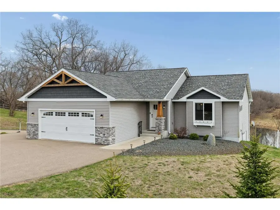 1065 70th Ave, Roberts, WI 54023 - #2