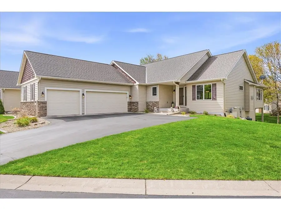 11825 Erskin Circle, Blaine, MN 55449 - #3