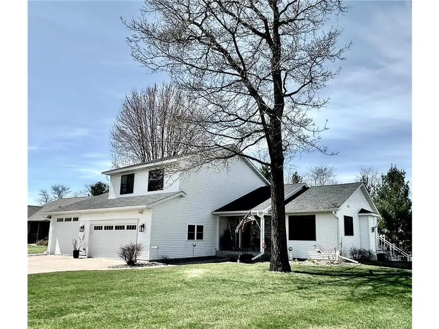 1932 Mark Lane, Eau Claire, WI 54703 - #2